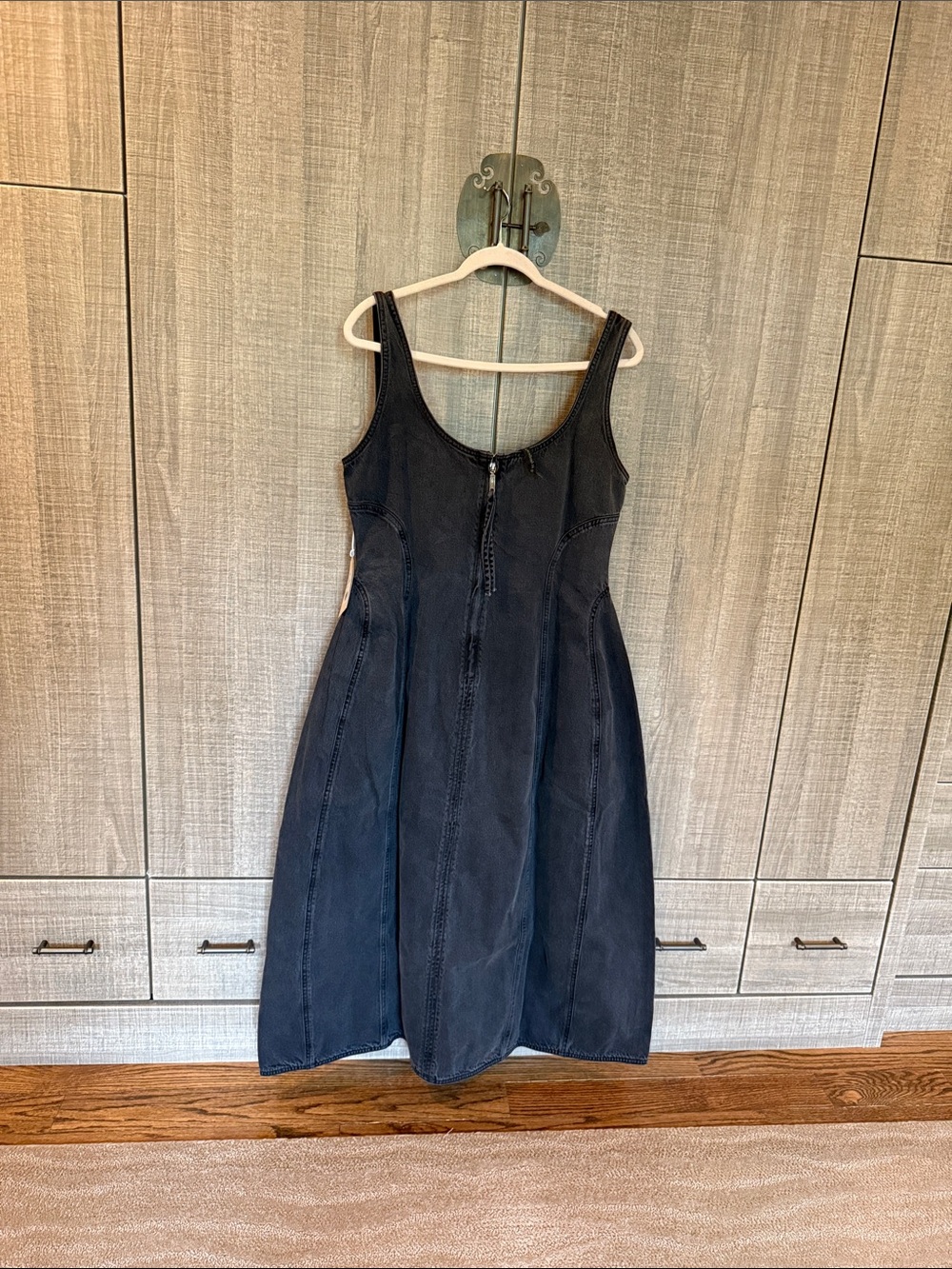 DALA Cocoon Bustier Dress - Picture 8 of 17